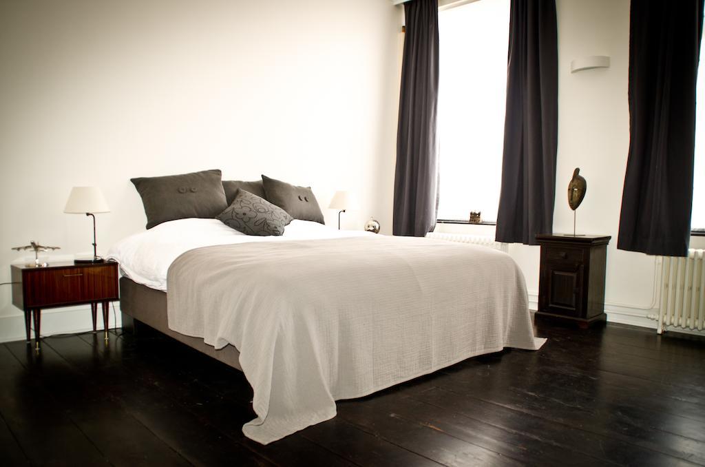 House Ninety Guesthouse Ixelles Quarto foto